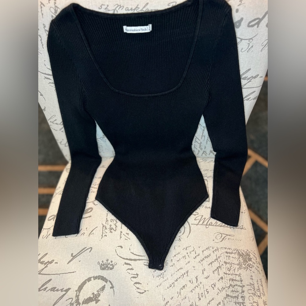Abercrombie & Fitch Black Ribbed Bodysuit - Picture 3 of 8